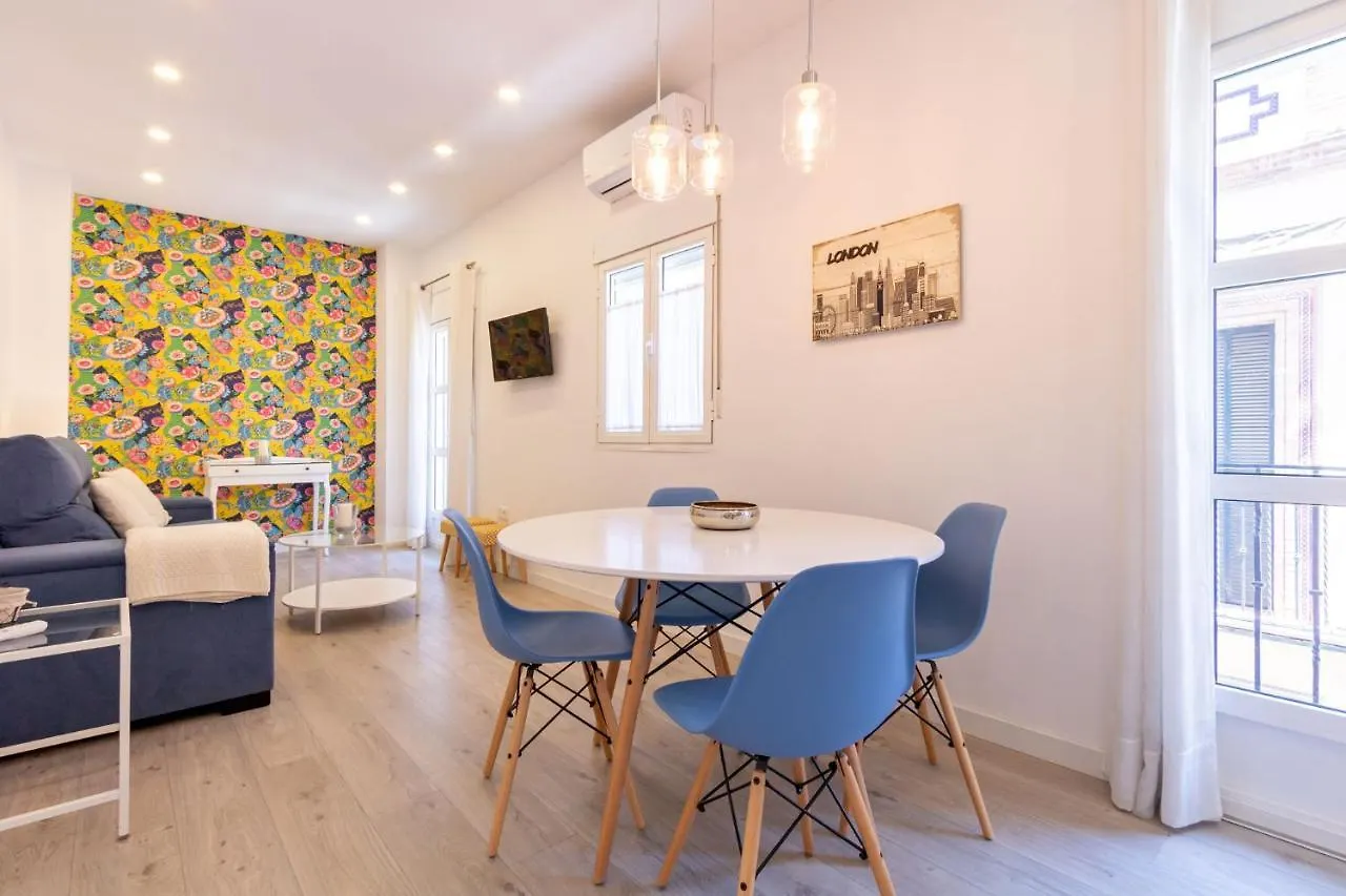 Nine O Clock San Luis Skyview Apartment Seville