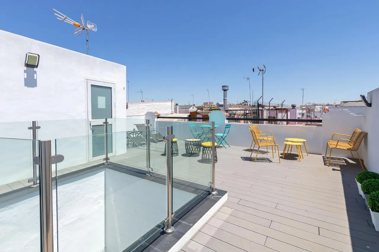 Nine O Clock San Luis Skyview Apartment Seville