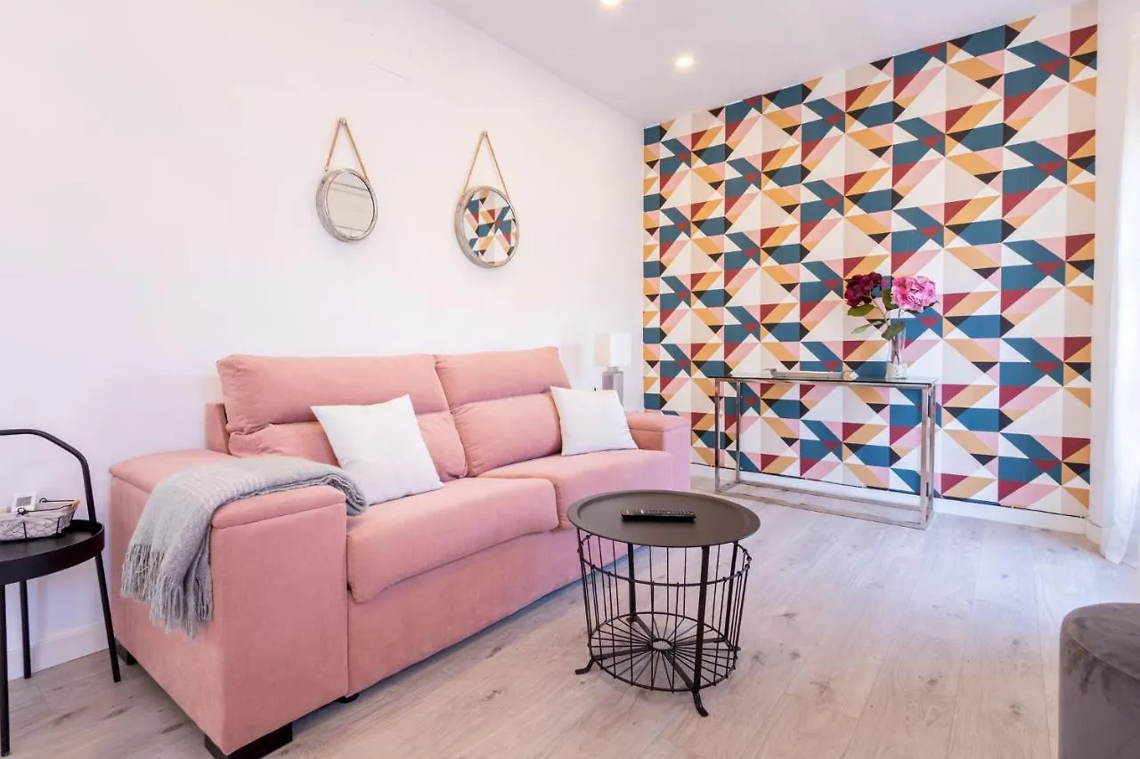 Nine O Clock San Luis Skyview Apartment Seville