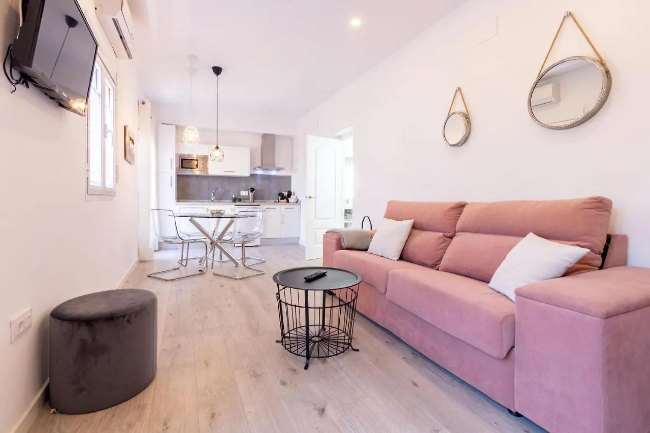 Nine O Clock San Luis Skyview Apartment Seville