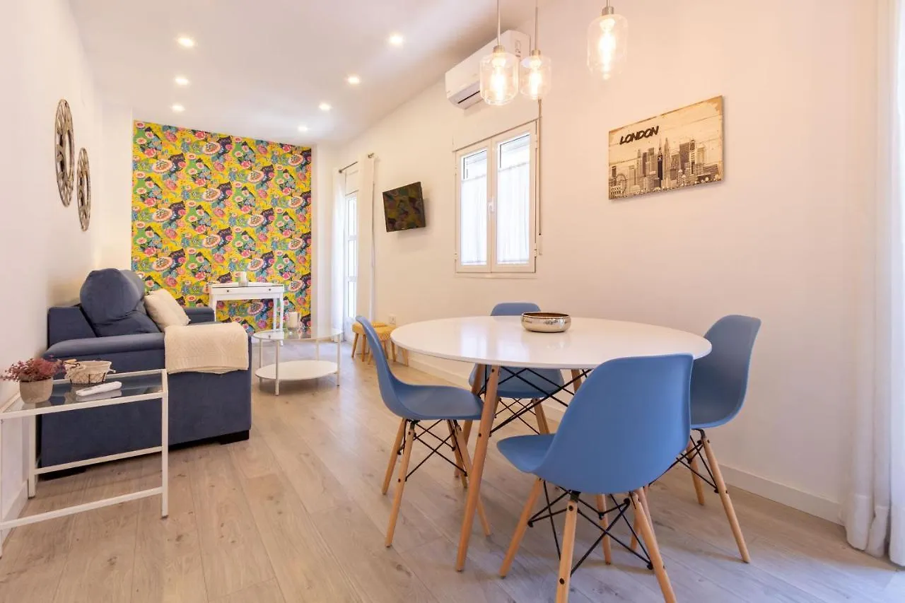 Nine O Clock San Luis Skyview Apartment Seville