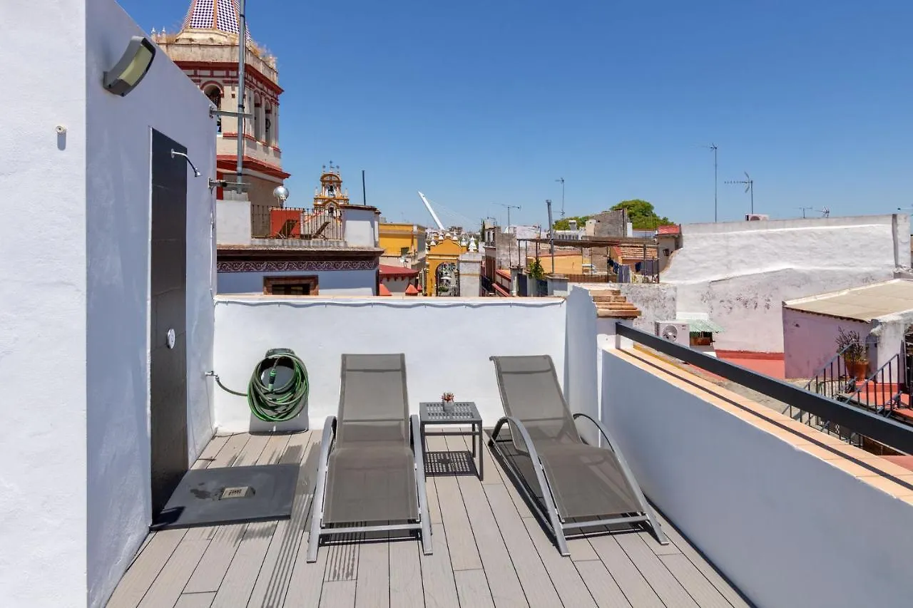 Nine O Clock San Luis Skyview Apartment Seville 0*,