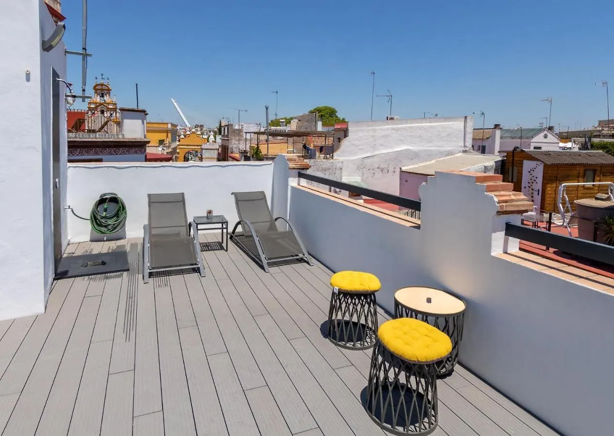 Nine O Clock San Luis Skyview Apartment Seville Spain